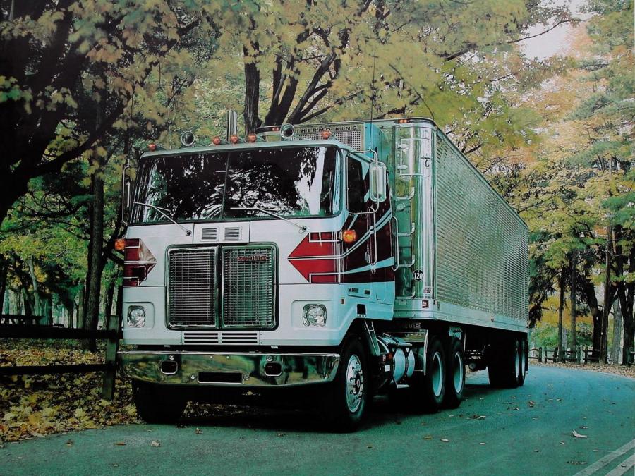White Road Commander RC64T '1976